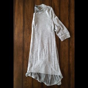 Amaryllis Short Sleeve Legging Tee Sz. M